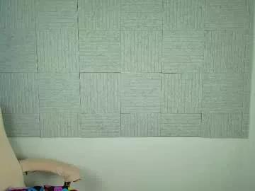 sallybiscuit from Chaturbate