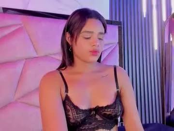 Explore our live girls sluts from our Custom and Multi clubs and checkout exclusive access to highly interactive content, such as shape, hair, titties, pussy type and many more.