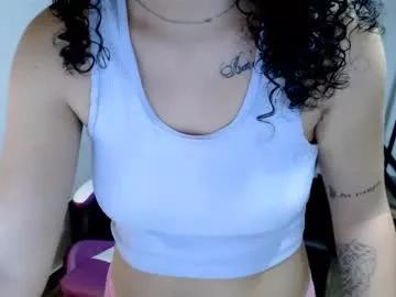 samantha2girl from Chaturbate