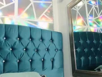 samantha_fox_squirt from Chaturbate