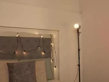 sarah_hiill from Chaturbate