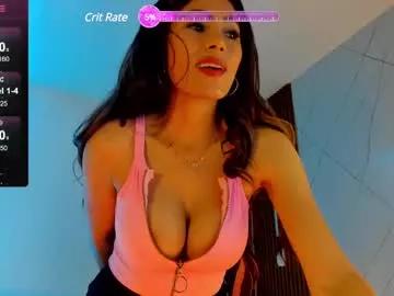 Explore our live girls sluts from our Custom and Multi clubs and checkout exclusive access to highly interactive content, such as shape, hair, titties, pussy type and many more.