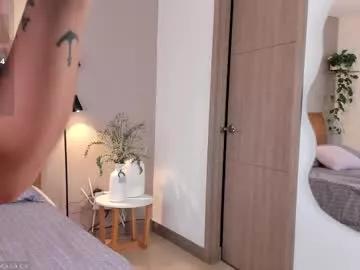 sarah_rayy from Chaturbate