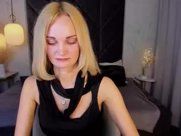 sarasubtlety from Chaturbate
