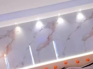 Explore our live girls sluts from our Custom and Multi clubs and checkout exclusive access to highly interactive content, such as shape, hair, titties, pussy type and many more.