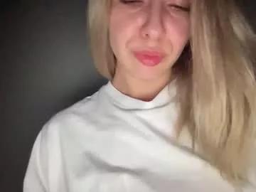 sarrah_rossy from Chaturbate