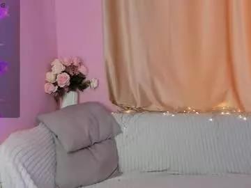 sasha_vesmus from Chaturbate