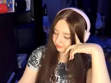 sassy_touch_heat_x3 from Chaturbate