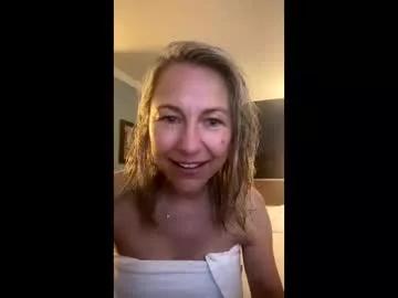 sassyella from Chaturbate