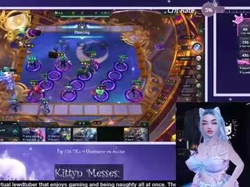 sassykittyn from Chaturbate