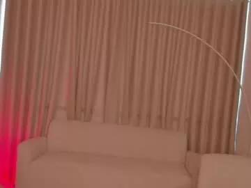 savannahwildee from Chaturbate