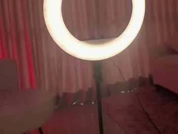 savannahwildee from Chaturbate