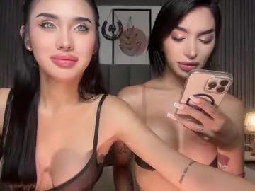 Explore our live girls sluts from our Custom and Multi clubs and checkout exclusive access to highly interactive content, such as shape, hair, titties, pussy type and many more.