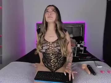 Explore our live girls sluts from our Custom and Multi clubs and checkout exclusive access to highly interactive content, such as shape, hair, titties, pussy type and many more.