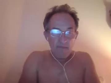 Scotchwhieskie webcams show profile image 