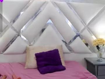 selenareyess from Chaturbate