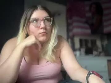 selenebaby from Chaturbate