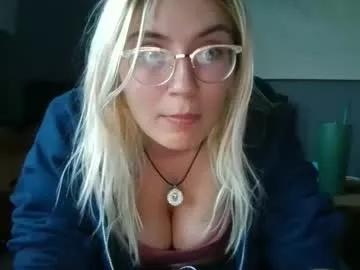 selenebaby from Chaturbate