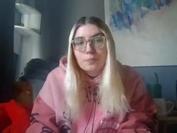 selenebaby from Chaturbate
