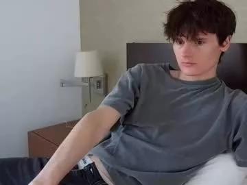 sensualalien from Chaturbate