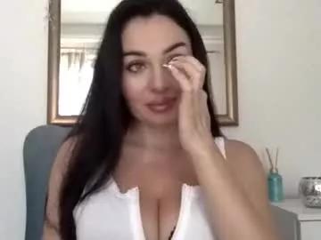 sensuallstella from Chaturbate