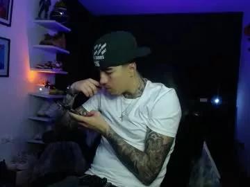 seong_dragon from Chaturbate is Freechat