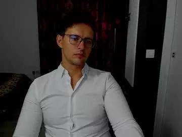 sexxymuscles4u from Chaturbate