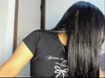 Explore our live girls sluts from our Custom and Multi clubs and checkout exclusive access to highly interactive content, such as shape, hair, titties, pussy type and many more.