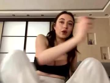 sheenaa_ from Chaturbate