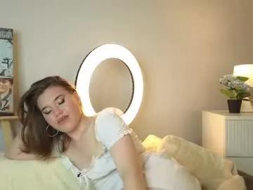 sheenaades from Chaturbate