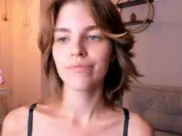 Shelleyharn webcams show profile image 