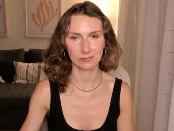 shesleepsnaked from Chaturbate