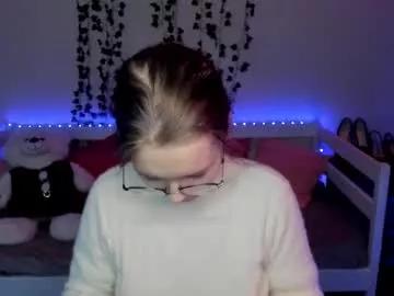 shy_elina01 from Chaturbate is Freechat