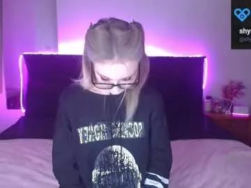 shysweetrish from Chaturbate