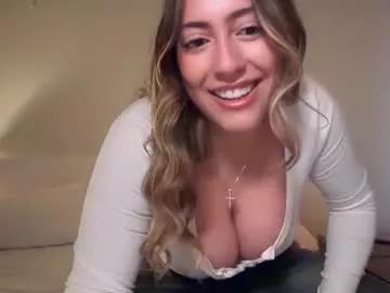 sieena from Chaturbate