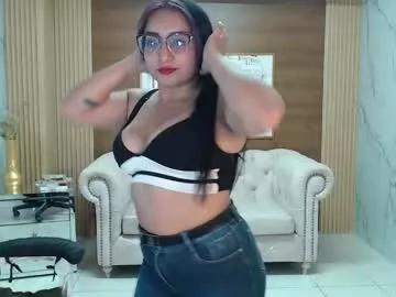 Sirelle_s webcams show profile image 