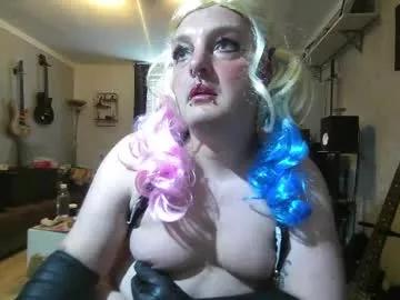 sissylovedoll from Chaturbate
