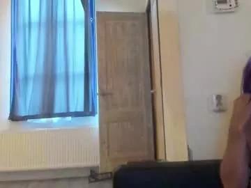sissyslavepetra from Chaturbate