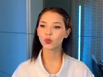 slyshypie from Chaturbate