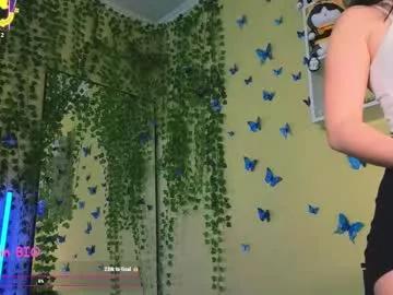 so_socutie from Chaturbate