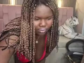 soffia_b from Chaturbate