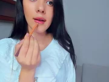softlyy_bold from Chaturbate is Freechat