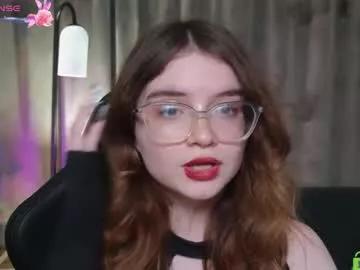 sonya_glen on Chaturbate