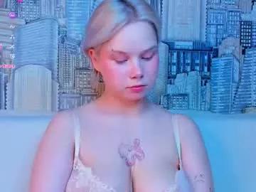 sooft_girl from Chaturbate