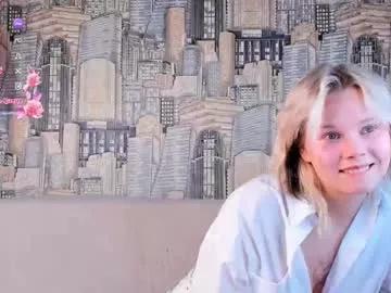 sooft_girl from Chaturbate
