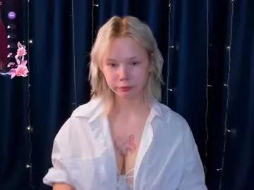 sooft_girl from Chaturbate