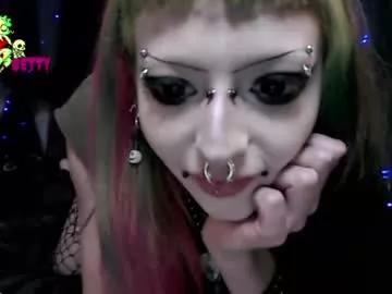 sp00kybetty from Chaturbate