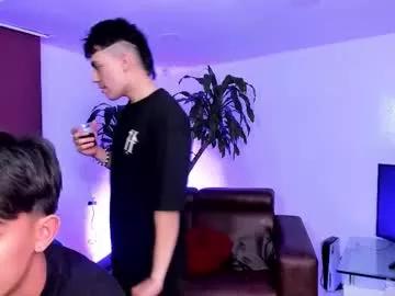 Explore our live girls sluts from our Custom and Multi clubs and checkout exclusive access to highly interactive content, such as shape, hair, titties, pussy type and many more.