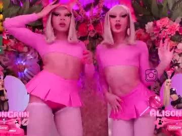 Explore our live girls sluts from our Custom and Multi clubs and checkout exclusive access to highly interactive content, such as shape, hair, titties, pussy type and many more.