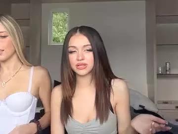 Explore our live girls sluts from our Custom and Multi clubs and checkout exclusive access to highly interactive content, such as shape, hair, titties, pussy type and many more.